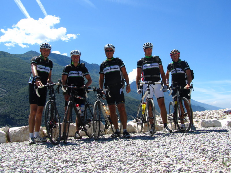 Teammitglieder AWS Racing Team am Gardasee